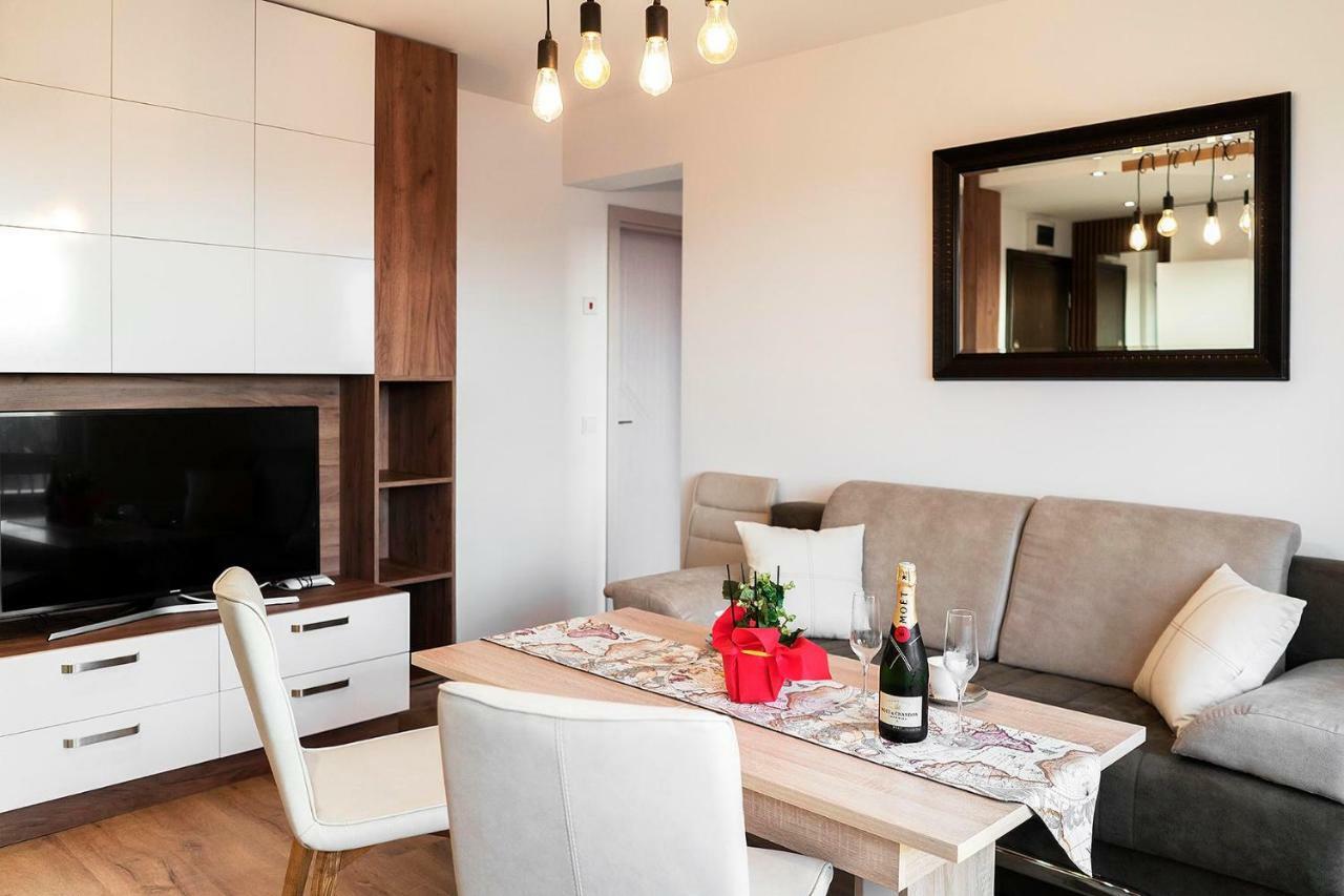 Center Apartment With Amazing View Sofia Exterior foto